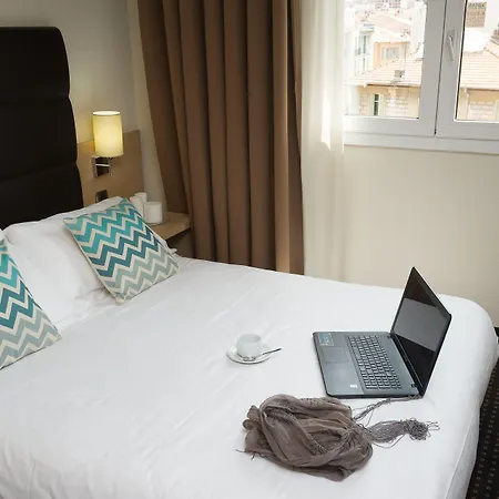 Pam Hotel 4*