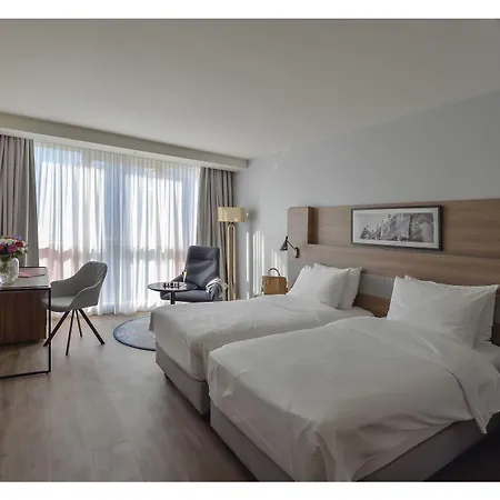 Radisson Blu 4*