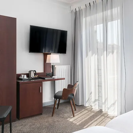 Hotel Western Brice Garden 4*