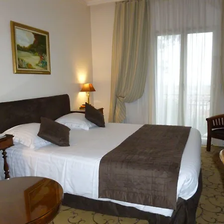 Hotel Petit Palais