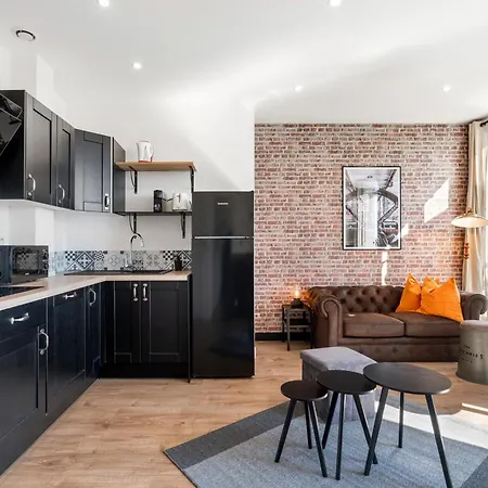 Renting - Cambrai - Luxurious Sea View Terrasse - King Bed - Parking - Ac - Fully Equipped Apartment *