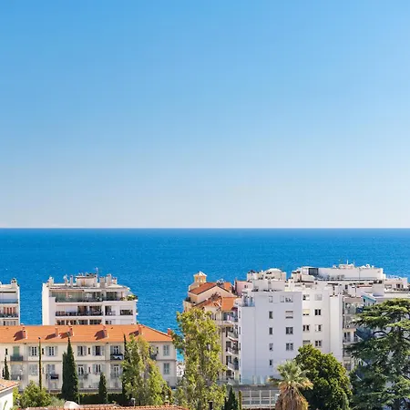 Renting - Cambrai - Luxurious Sea View Terrasse - King Bed - Parking - Ac - Fully Equipped * Nice