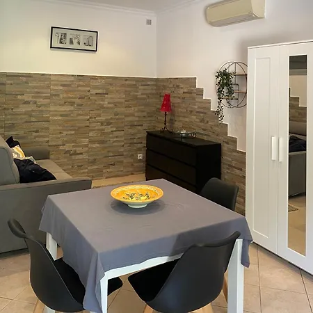 2 Pieces Avec Terrasse Et Parking, Wifi, Climatisation Holiday home Nice