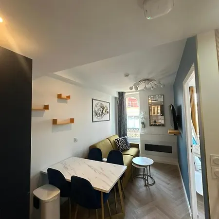 Moon - 44 Appartement Nice