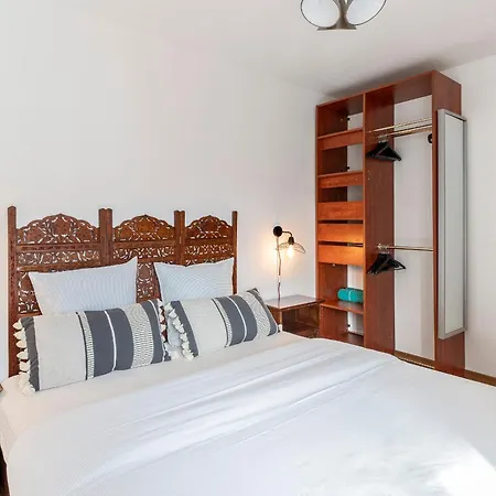 Charming Peaceful Haven In The Golden Square, Air-conditioned Appartement *