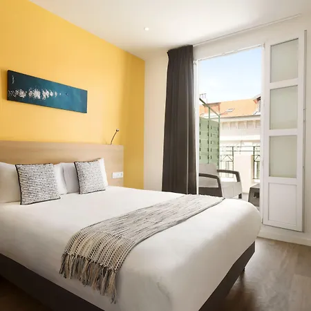 Byakko Hotel 3*