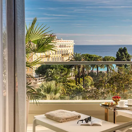 Anantara Plaza - A Leading Of The World Hotel 5*