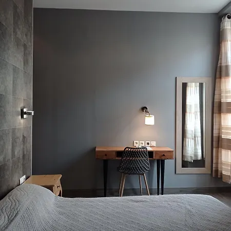 Hotel H33 Nice
