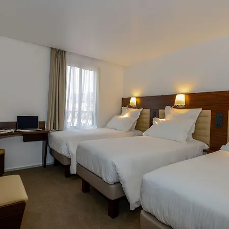 Hotel Monsigny 3*