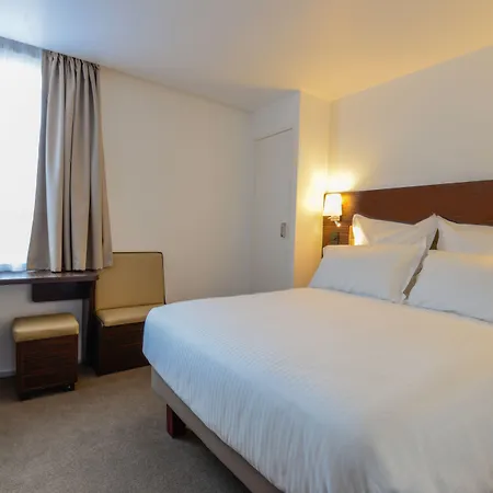 Hotel & Monsigny Nice