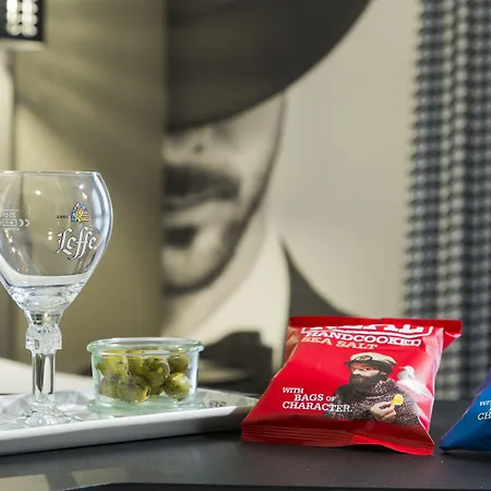 Ibis Styles Centre Port Hotel