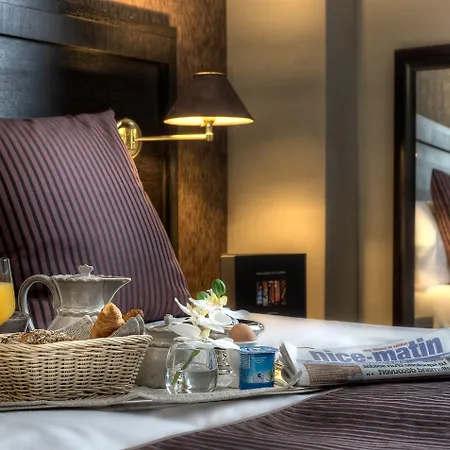 Western Cosy Hotel
