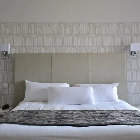 Hotel La Victor Hugo Nice