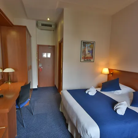 Univers Hotel Nice