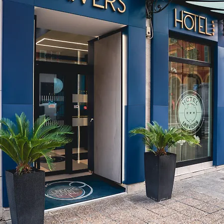 Hotel Univers 4*