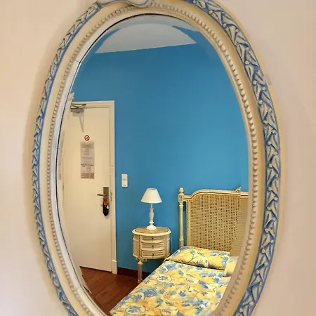 Lepante Hotel 2*