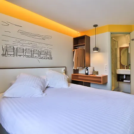 Du Pin Port Hotel