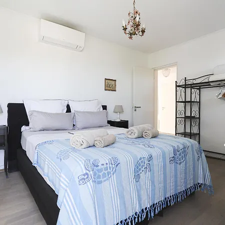 Hébergement de vacances Les Genets By Interhome *