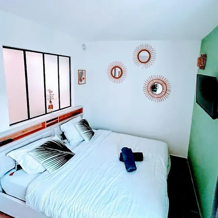 Appartement Avec Balnéo Proche *