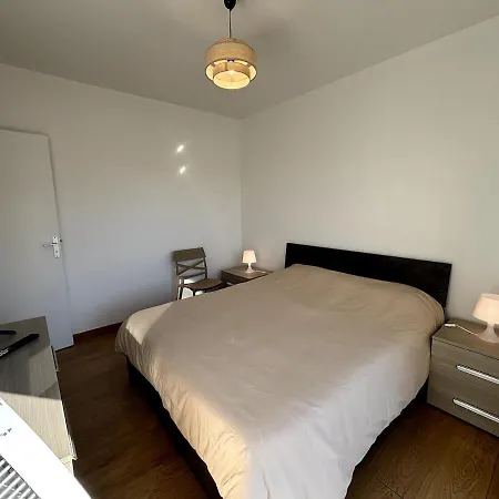 L'azur Spacieux - 6 Personnes - Wifi - Terrasse - Clim Apartment *