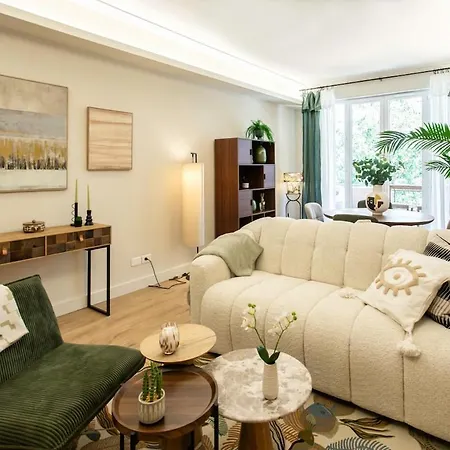 Apartment L9 Staywiz Us - 2bdr Marechal, 5 Min Sea10 Min Old Town Parking Ac *