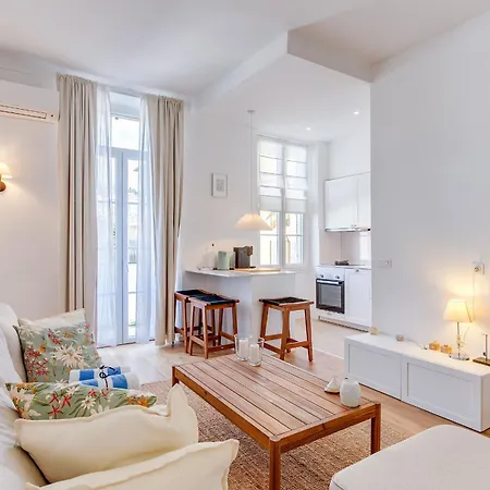 Apartment Cosy Stalingrad By Bookingguys