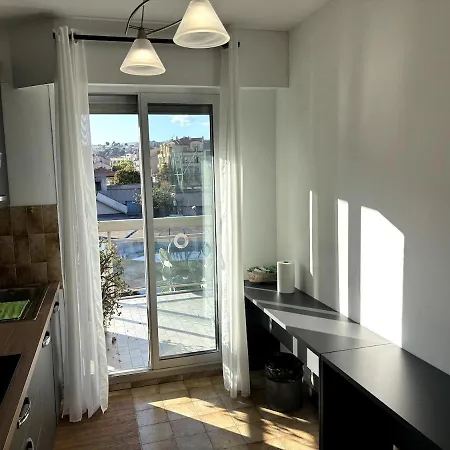 L'azur Spacieux - 6 Personnes - Wifi - Terrasse - Clim Apartment