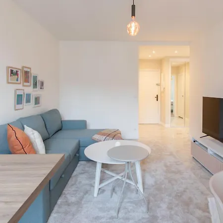 L3 Staywizus - 2p Clemenceau, Centrale, 10 Min Place Massena-ac