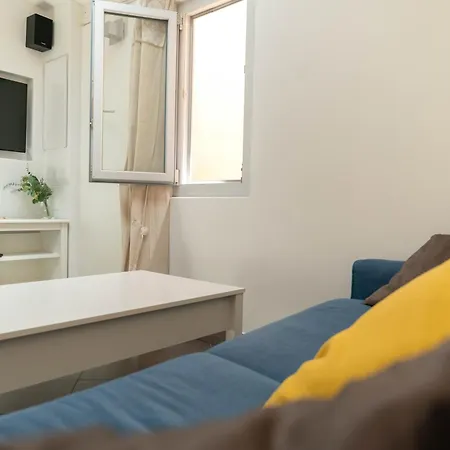 Sk3 Avec Mezzanine, Quartier Du Port A Apartment *