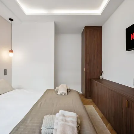 Apartment Luxueux, Spacieux Dans Le Quartier Du Port Nice