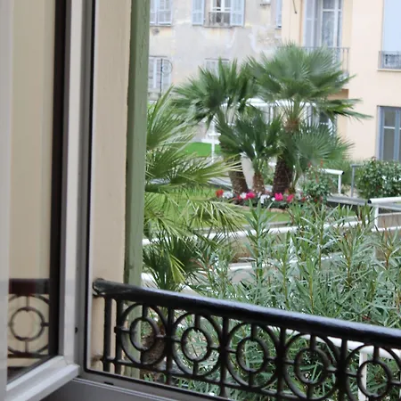 De France, Un Ammi Hotel Nice