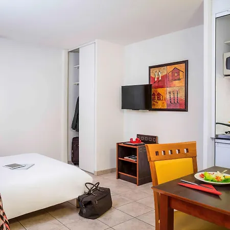 Adagio Access Garibaldi Appart hôtel