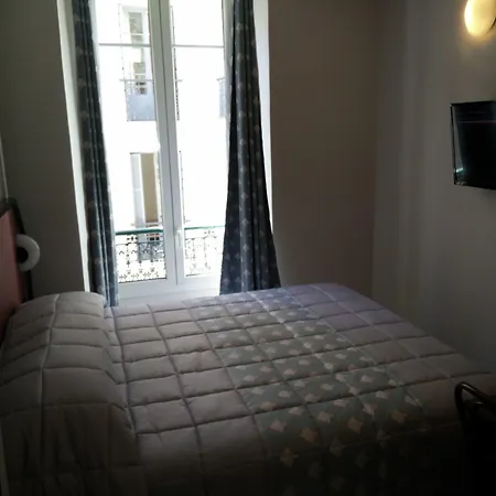 Hotel Bristol 3*