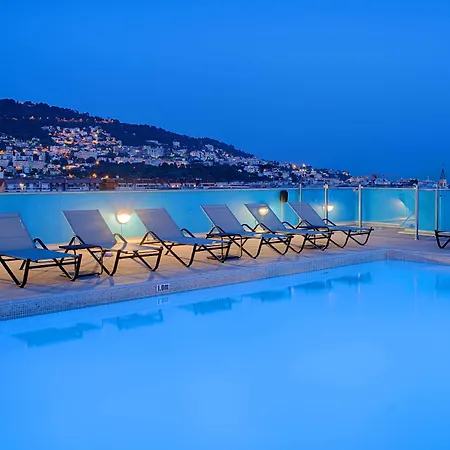 Nh Hotel 4*