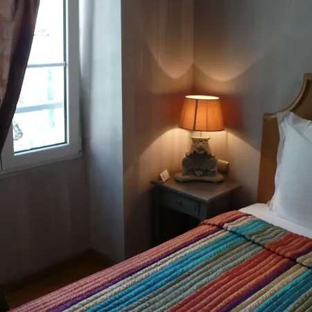 Le Petit Trianon Et Le Charme Des Hotel