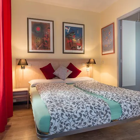 Hostel Saint Exupery Nice