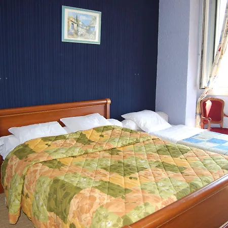 Hotel Azur 2*