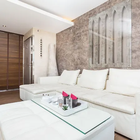 Le Dortoir Boutique Suites Hotel Nice