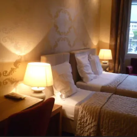 De La Mer Hotel 2*