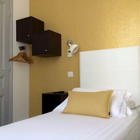 Rose Hotel Nice