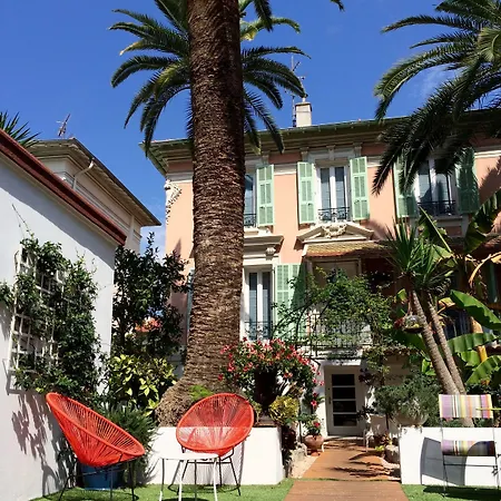 Rose Hotel Nice