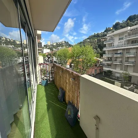 Refurbished - 2 Bedrooms * Nice