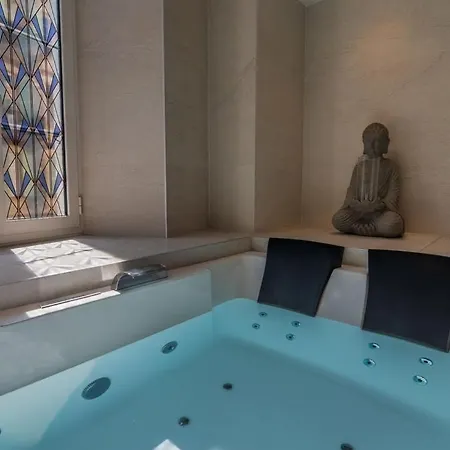 Appartement Magnifique - Jacuzzi - Port De Nice