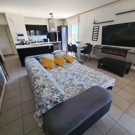 3 Pièces Avec Parking A Chez David Appartement *