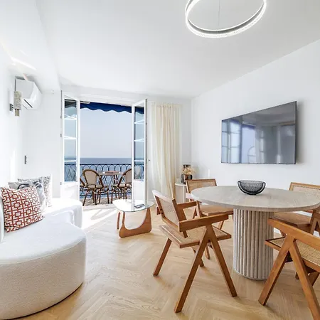 Outstanding View On The Promenade - Awesome 2 Bdr Apartment *