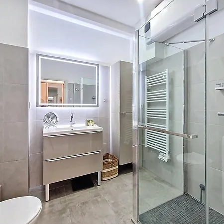 Nestor&jeeves - Imperia Promenade - Close Sea And Renovated *