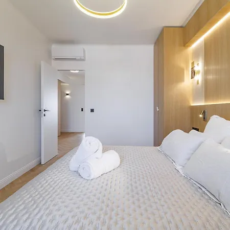 Apartment Outstanding View On The Promenade - Awesome 2 Bdr