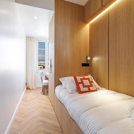 Outstanding View On The Promenade - Awesome 2 Bdr Apartment