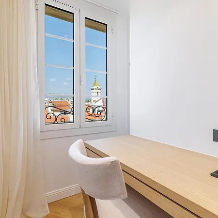 Apartment Outstanding View On The Promenade - Awesome 2 Bdr Nice