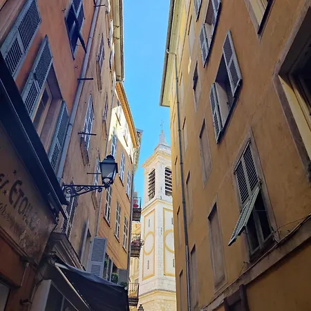 Carré D'or - Lumineux à 5 Minutes De La Nice